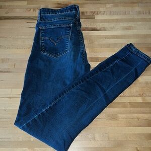 Levi's Dark Blue Skinny Jeans for Women